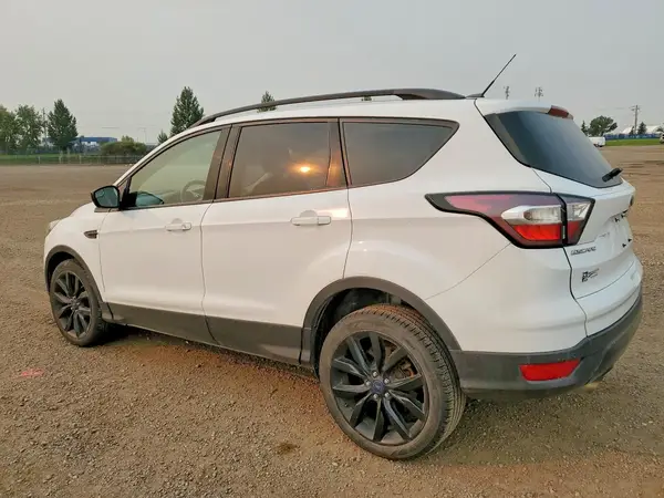 1FMCU9GDXJUB32638 2018 FORD ESCAPE - Image 2