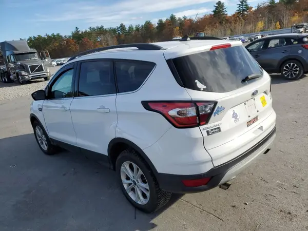 1FMCU9GDXJUB33076 2018 FORD ESCAPE - Image 2