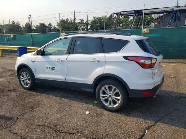 1FMCU9GDXJUB43333 2018 FORD ESCAPE - Image 2