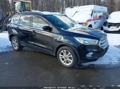 1FMCU9GDXJUB92211 2018 FORD ESCAPE