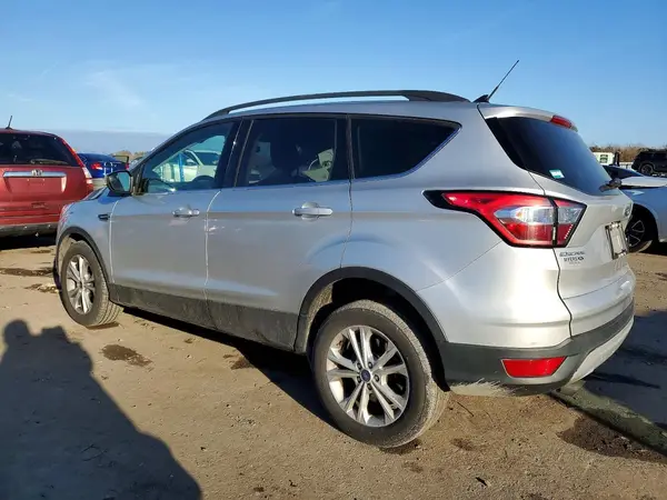1FMCU9GDXJUB98302 2018 FORD ESCAPE - Image 2
