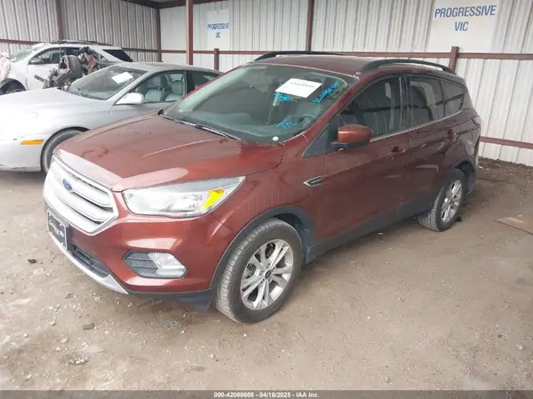 1FMCU9GDXJUC36675 2018 FORD ESCAPE - Image 2