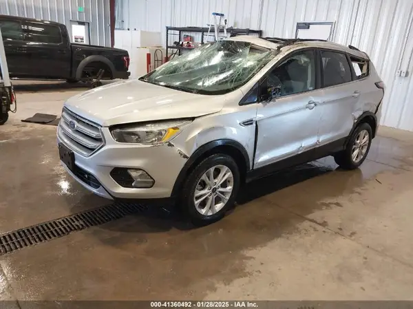 1FMCU9GDXJUC37258 2018 FORD ESCAPE - Image 2