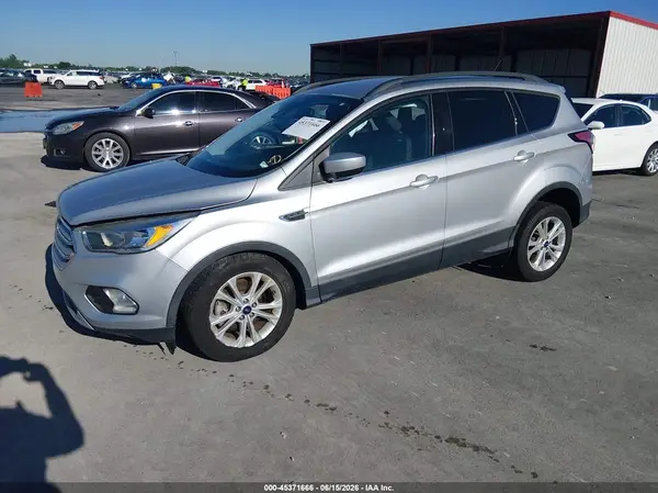 1FMCU9GDXJUC38135 2018 FORD ESCAPE - Image 2