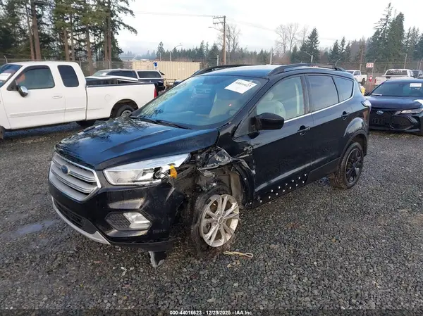 1FMCU9GDXJUC47532 2018 FORD ESCAPE - Image 2