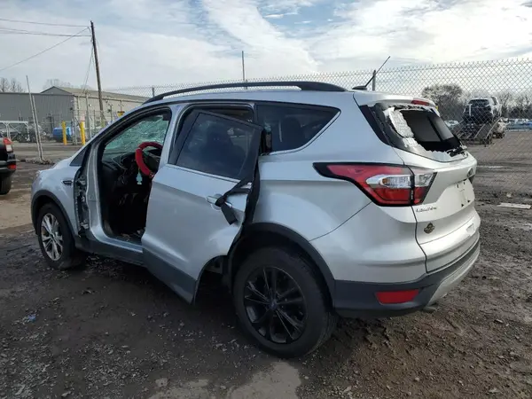 1FMCU9GDXJUC61530 2018 FORD ESCAPE - Image 2