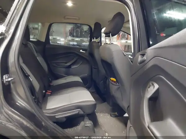 1FMCU9GDXJUC74956 2018 FORD ESCAPE - Image 8