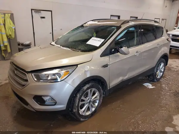 1FMCU9GDXJUC75525 2018 FORD ESCAPE - Image 2