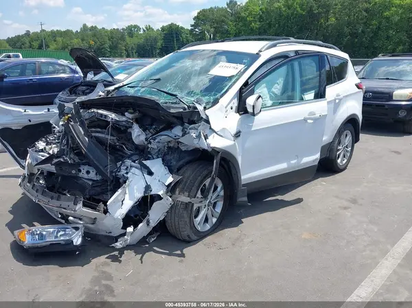 1FMCU9GDXJUC84323 2018 FORD ESCAPE - Image 2