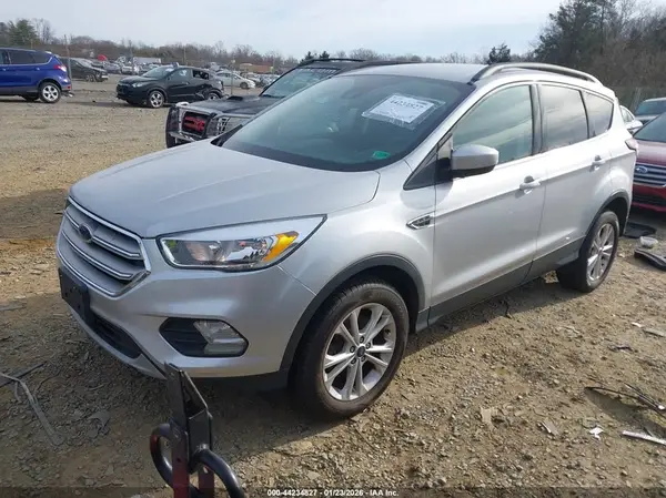 1FMCU9GDXJUC91238 2018 FORD ESCAPE - Image 2
