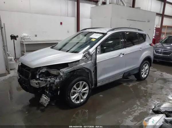 1FMCU9GDXJUD08765 2018 FORD ESCAPE - Image 2