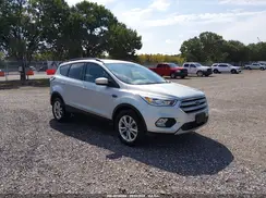 1FMCU9GDXJUD08782 2018 FORD ESCAPE