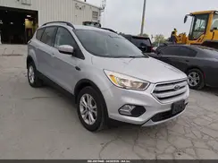 1FMCU9GDXJUD08832 2018 FORD ESCAPE
