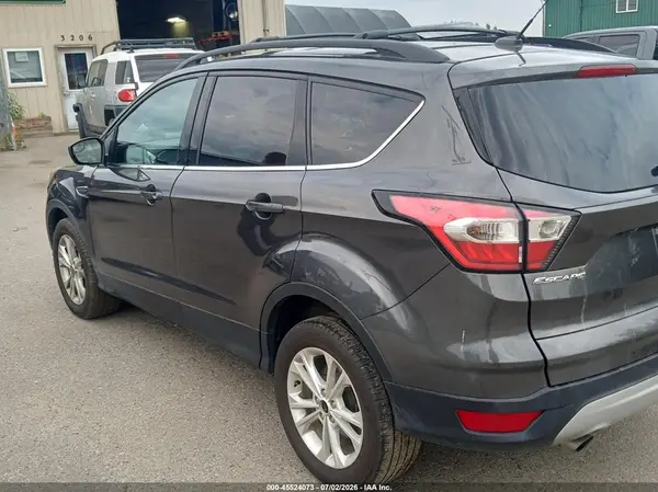 1FMCU9GDXJUD08927 2018 FORD ESCAPE - Image 2