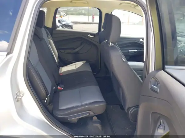 1FMCU9GDXJUD13657 2018 FORD ESCAPE - Image 8