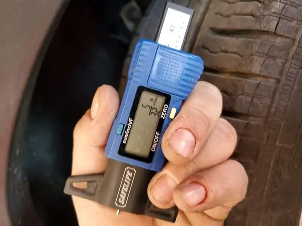 1FMCU9GDXJUD23539 2018 FORD ESCAPE - Image 8