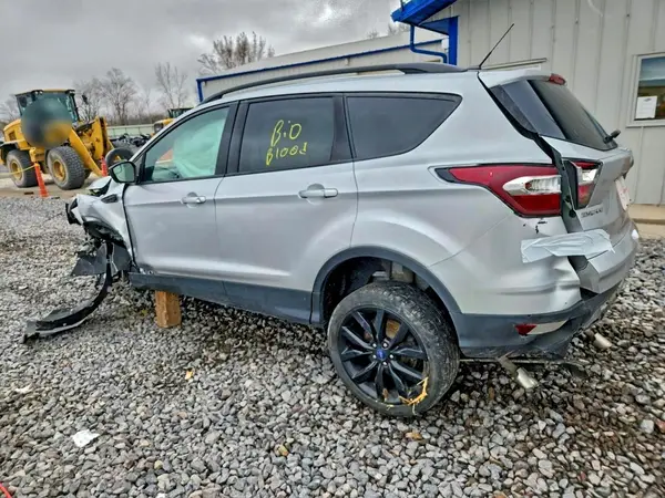 1FMCU9GDXJUD27039 2018 FORD ESCAPE - Image 2