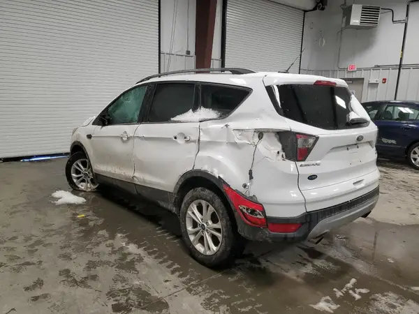 1FMCU9GDXJUD51972 2018 FORD ESCAPE - Image 2