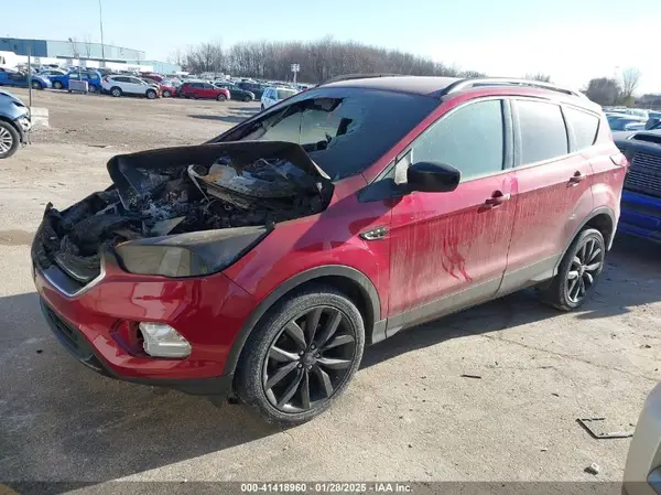 1FMCU9GDXKUA02974 2019 FORD ESCAPE - Image 2