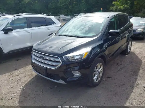 1FMCU9GDXKUA08791 2019 FORD ESCAPE - Image 2
