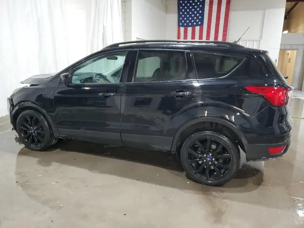 1FMCU9GDXKUA09777 2019 FORD ESCAPE - Image 2