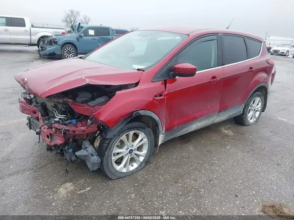 1FMCU9GDXKUA13876 2019 FORD ESCAPE - Image 2