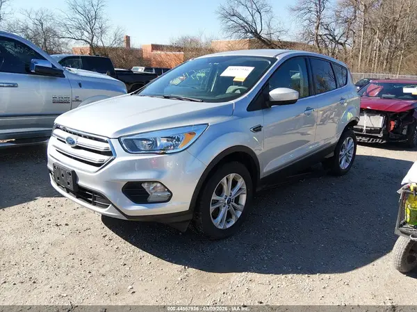 1FMCU9GDXKUA14705 2019 FORD ESCAPE - Image 2