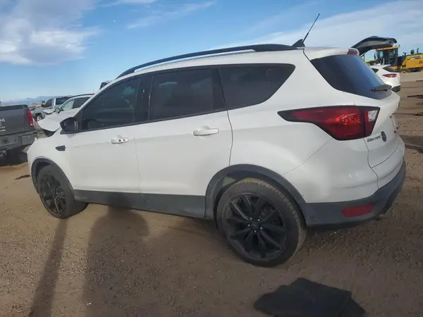 1FMCU9GDXKUA19208 2019 FORD ESCAPE - Image 2