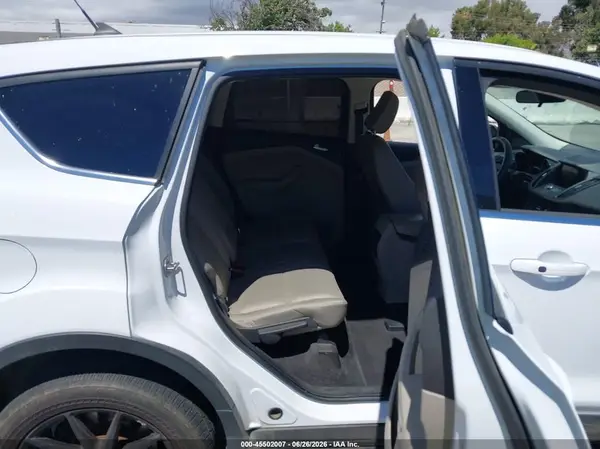 1FMCU9GDXKUA20942 2019 FORD ESCAPE - Image 8