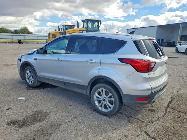 1FMCU9GDXKUA21007 2019 FORD ESCAPE - Image 2