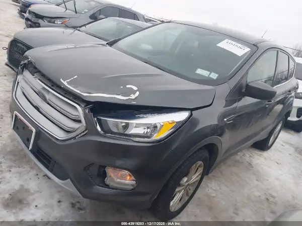 1FMCU9GDXKUA28569 2019 FORD ESCAPE - Image 2
