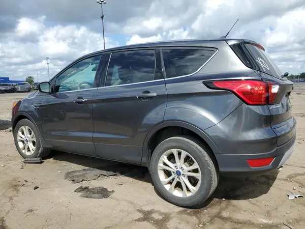1FMCU9GDXKUA33318 2019 FORD ESCAPE - Image 2