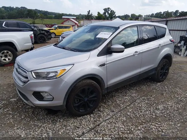 1FMCU9GDXKUA42455 2019 FORD ESCAPE - Image 2