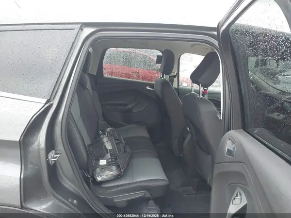 1FMCU9GDXKUA43881 2019 FORD ESCAPE - Image 8