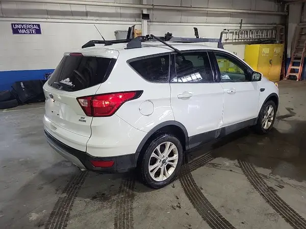 1FMCU9GDXKUA48174 2019 FORD ESCAPE - Image 1