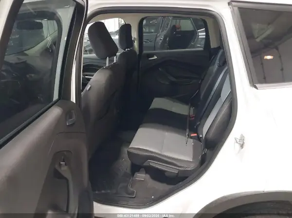1FMCU9GDXKUA64844 2019 FORD ESCAPE - Image 8