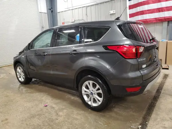 1FMCU9GDXKUA69834 2019 FORD ESCAPE - Image 2