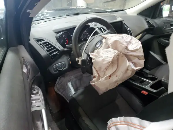1FMCU9GDXKUA75990 2019 FORD ESCAPE - Image 8
