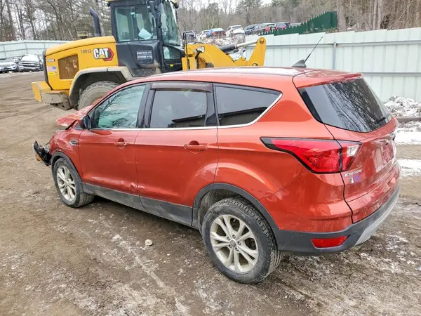 1FMCU9GDXKUA83586 2019 FORD ESCAPE - Image 2