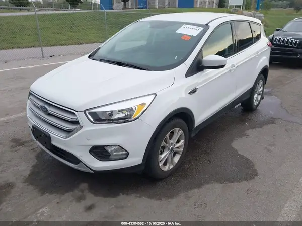 1FMCU9GDXKUA85676 2019 FORD ESCAPE - Image 2
