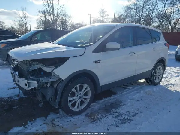 1FMCU9GDXKUA96984 2019 FORD ESCAPE - Image 2