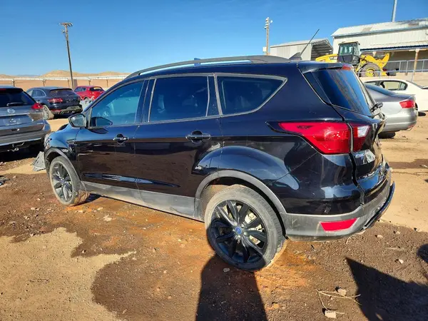 1FMCU9GDXKUB26002 2019 FORD ESCAPE - Image 2