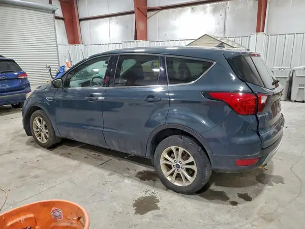 1FMCU9GDXKUB42734 2019 FORD ESCAPE - Image 2
