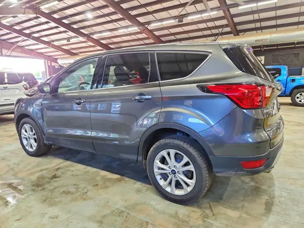1FMCU9GDXKUB42782 2019 FORD ESCAPE - Image 2