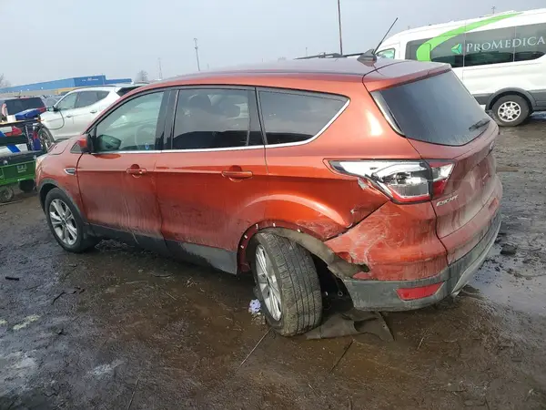 1FMCU9GDXKUB54835 2019 FORD ESCAPE - Image 2