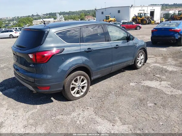 1FMCU9GDXKUB96924 2019 FORD ESCAPE - Image 2