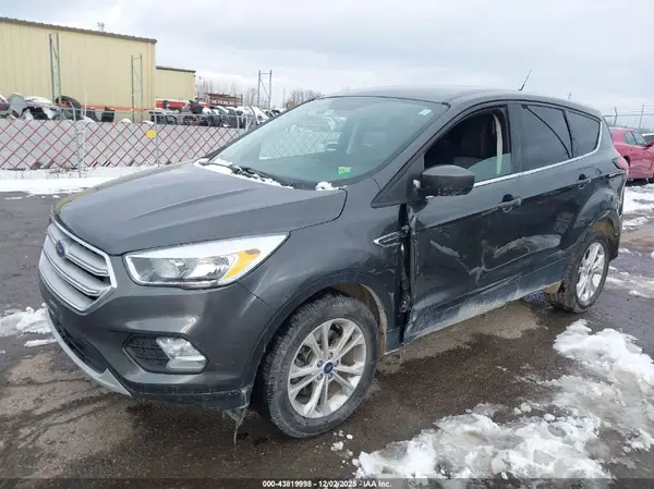 1FMCU9GDXKUC00731 2019 FORD ESCAPE - Image 2