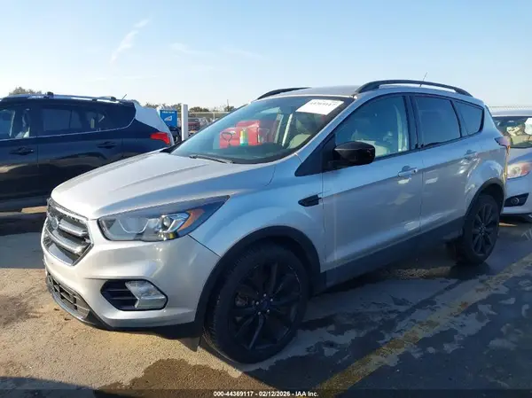 1FMCU9GDXKUC06299 2019 FORD ESCAPE - Image 2