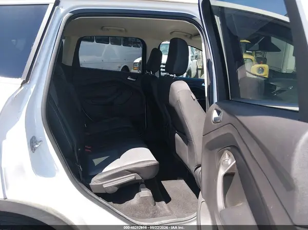 1FMCU9GDXKUC11891 2019 FORD ESCAPE - Image 8