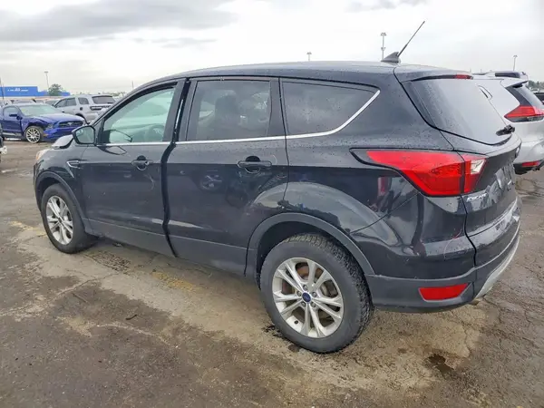 1FMCU9GDXKUC14936 2019 FORD ESCAPE - Image 2